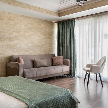 Castle Franco Suites Istanbulská provincie Exteriér fotografie